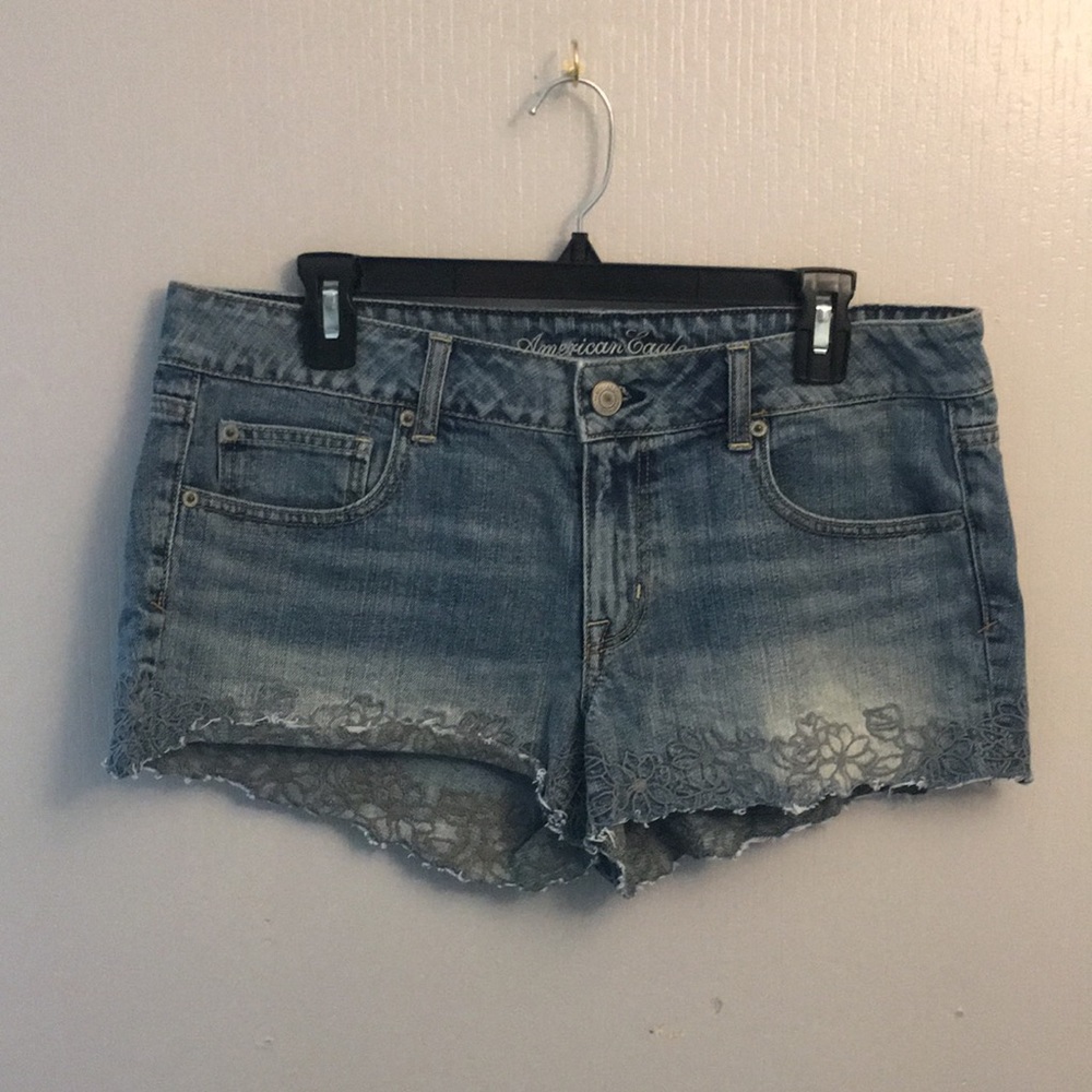 American Eagle Size 12 Jean Shorts with Floral Stitch Design